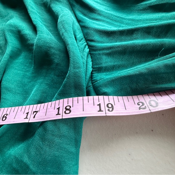 Free People Meet Me There Ruched Tie Neck Blouse Green M Cottagecore Coquette - Picture 8 of 9